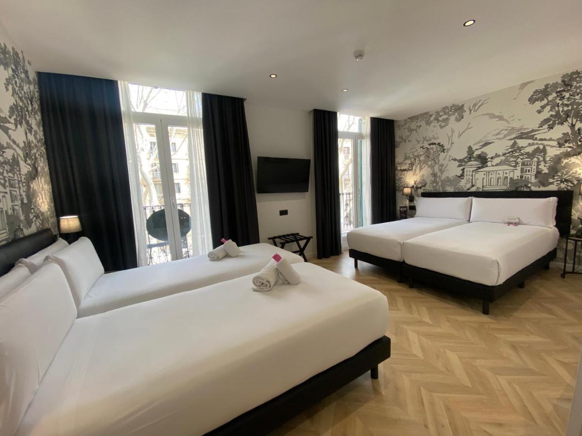 Oriente Atiram Hotel Barcelona Bagian luar foto
