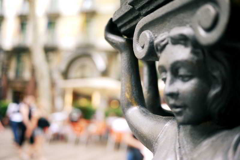 Oriente Atiram Hotel Barcelona Bagian luar foto
