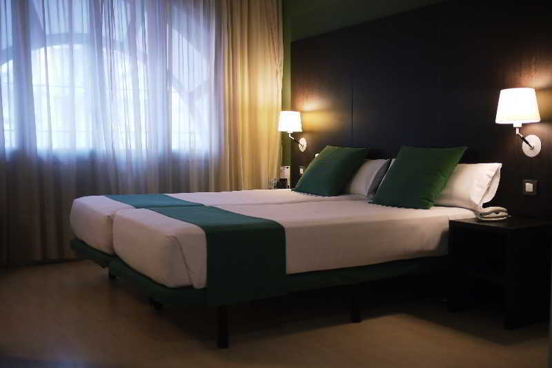 Oriente Atiram Hotel Barcelona Bagian luar foto
