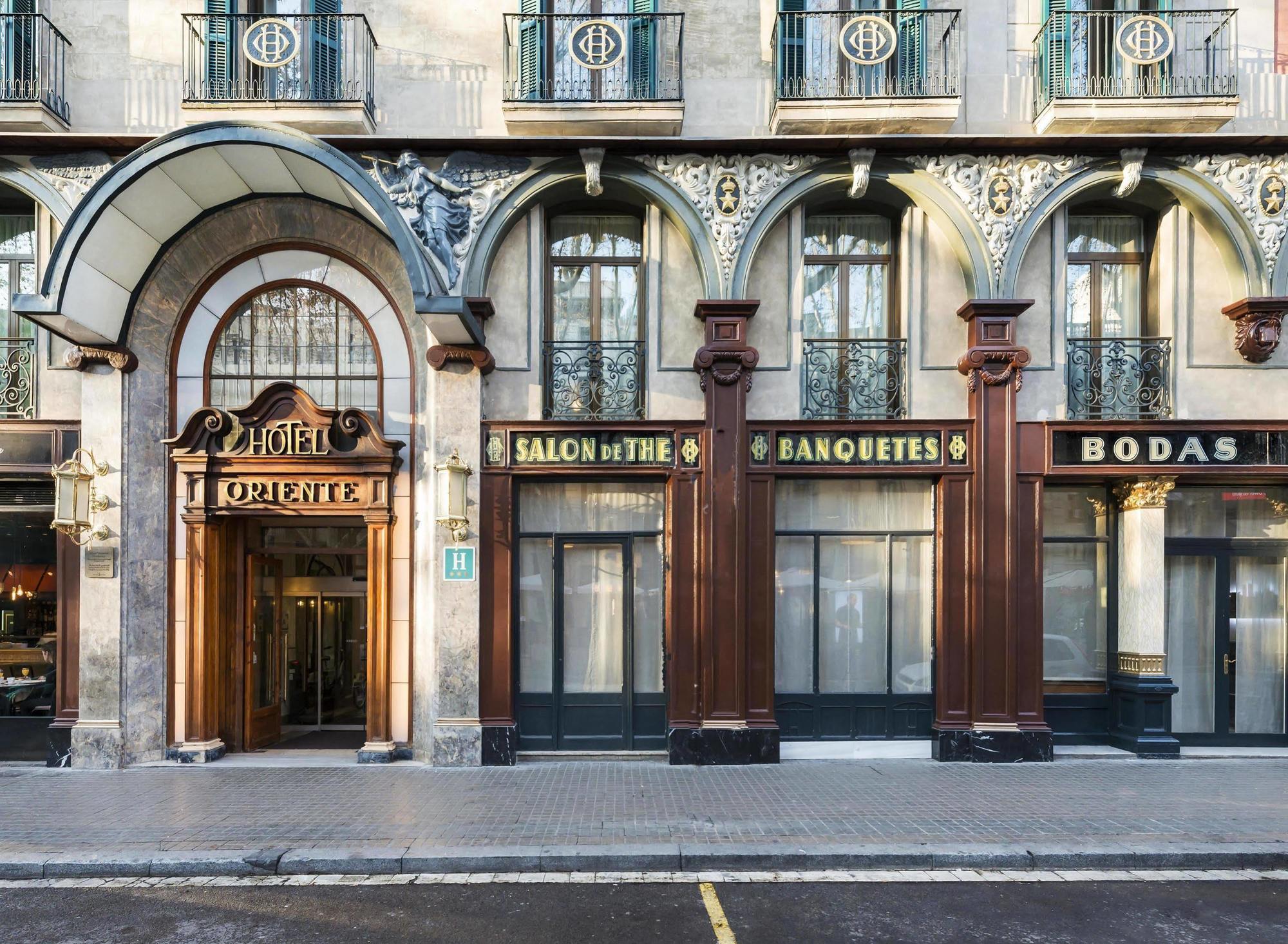 Oriente Atiram Hotel Barcelona Bagian luar foto